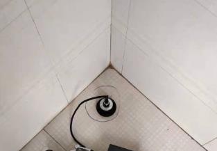 连云卫生间漏水维修之 loft 夹层储藏室毗邻暗管渗水哪家好，推荐诚匠小爱修缮